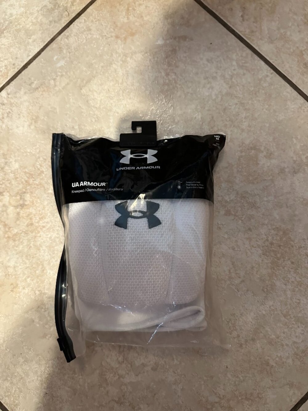 Under Armour Knee Pads new in package size Med